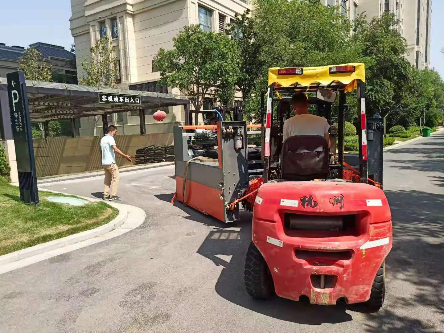 地下車庫也能安裝洗車機啦